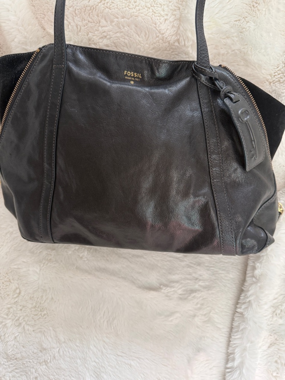Fossil Black Leather Shoulder Tote with Gold Logo